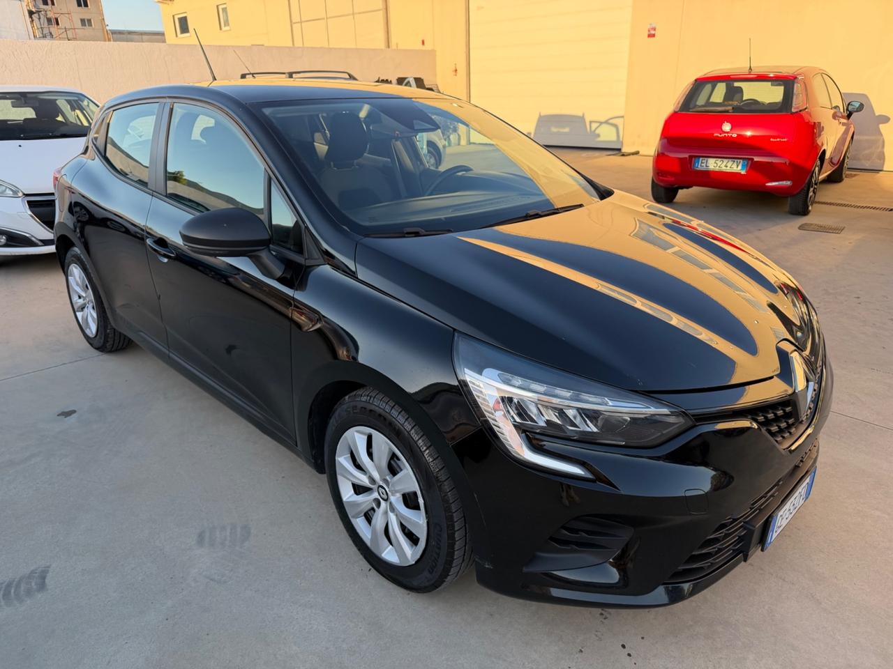 Renault Clio 1.0 benzina 65 CV 5 porte Life 2021