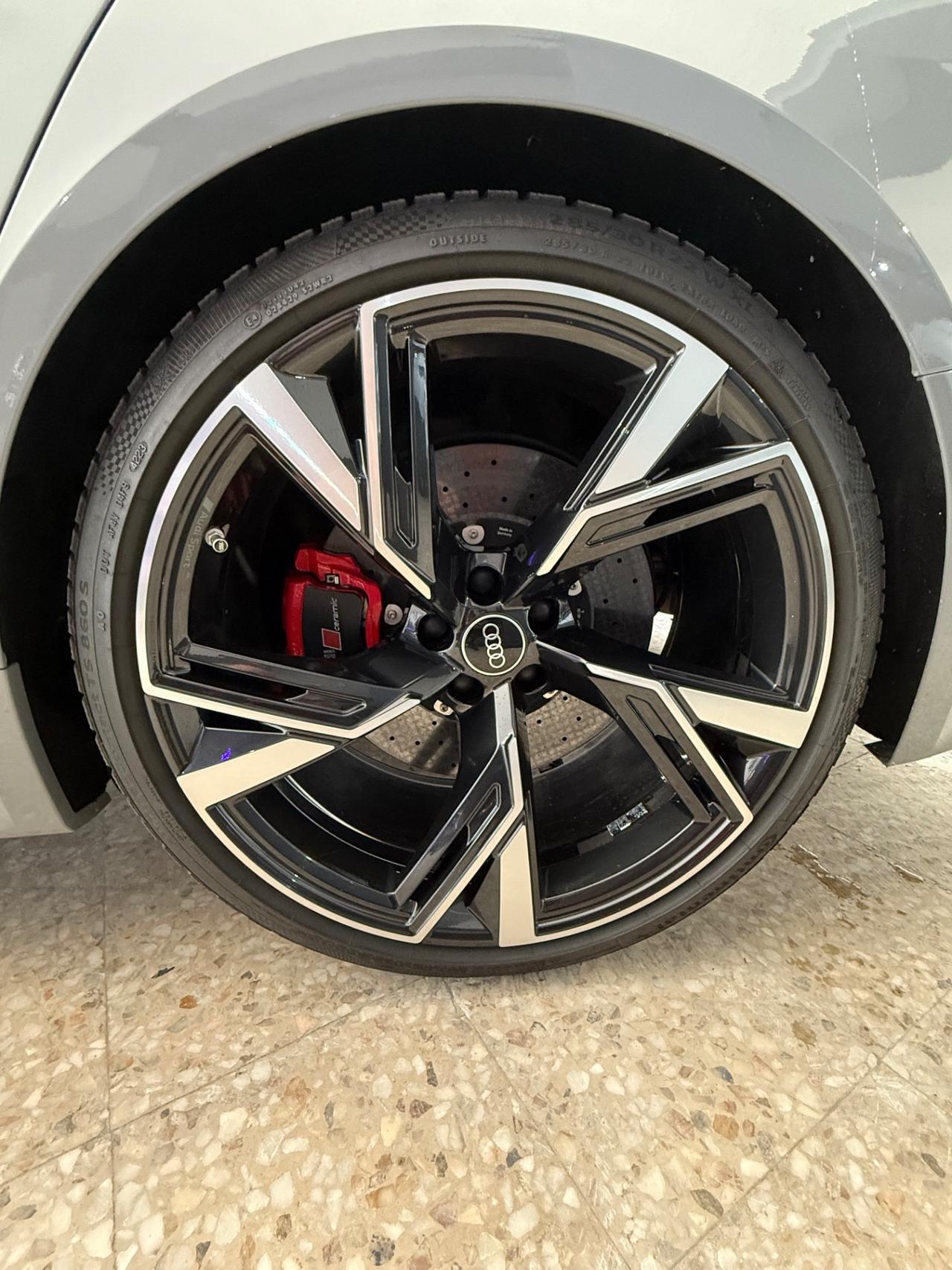 Audi A6 RS 6 Avant 4.0 TFSI V8 QUATTRO STRAFULL