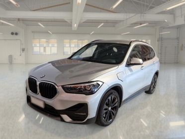 BMW X1 xDrive 25e Business Advantage automatico