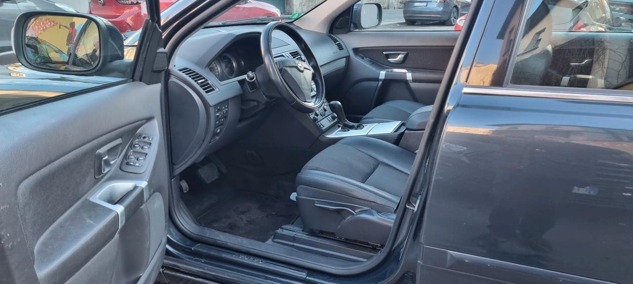 Volvo XC 90 XC90 D5 AWD Geartronic Polar