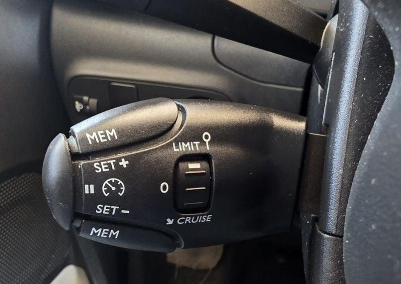 Citroën C3 C3 1.2 puretech Shine s&s 110cv eat6