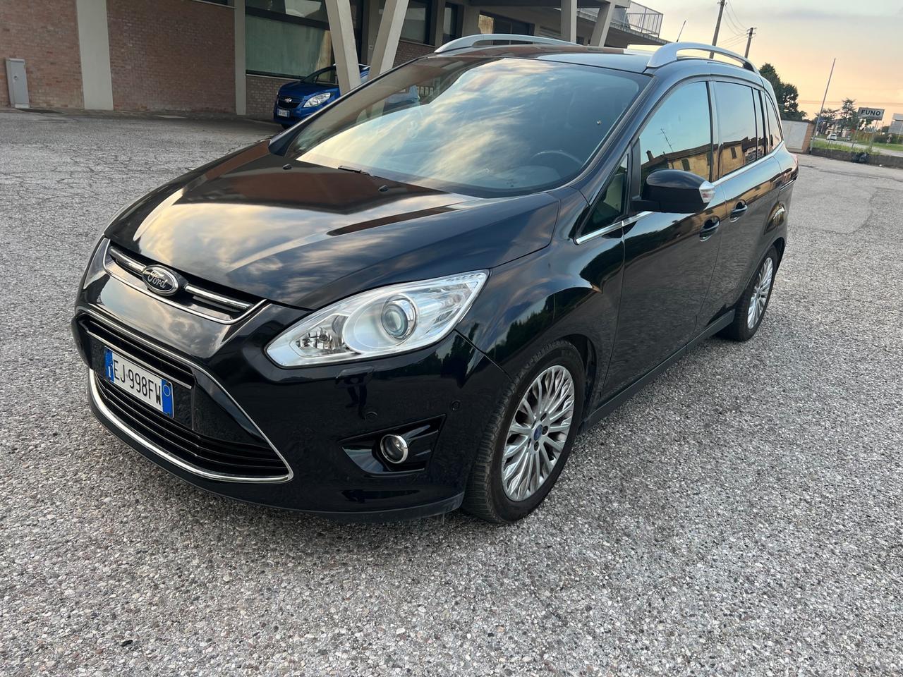 Ford C-Max 2.0 TDCi 163CV Powershift Titanium