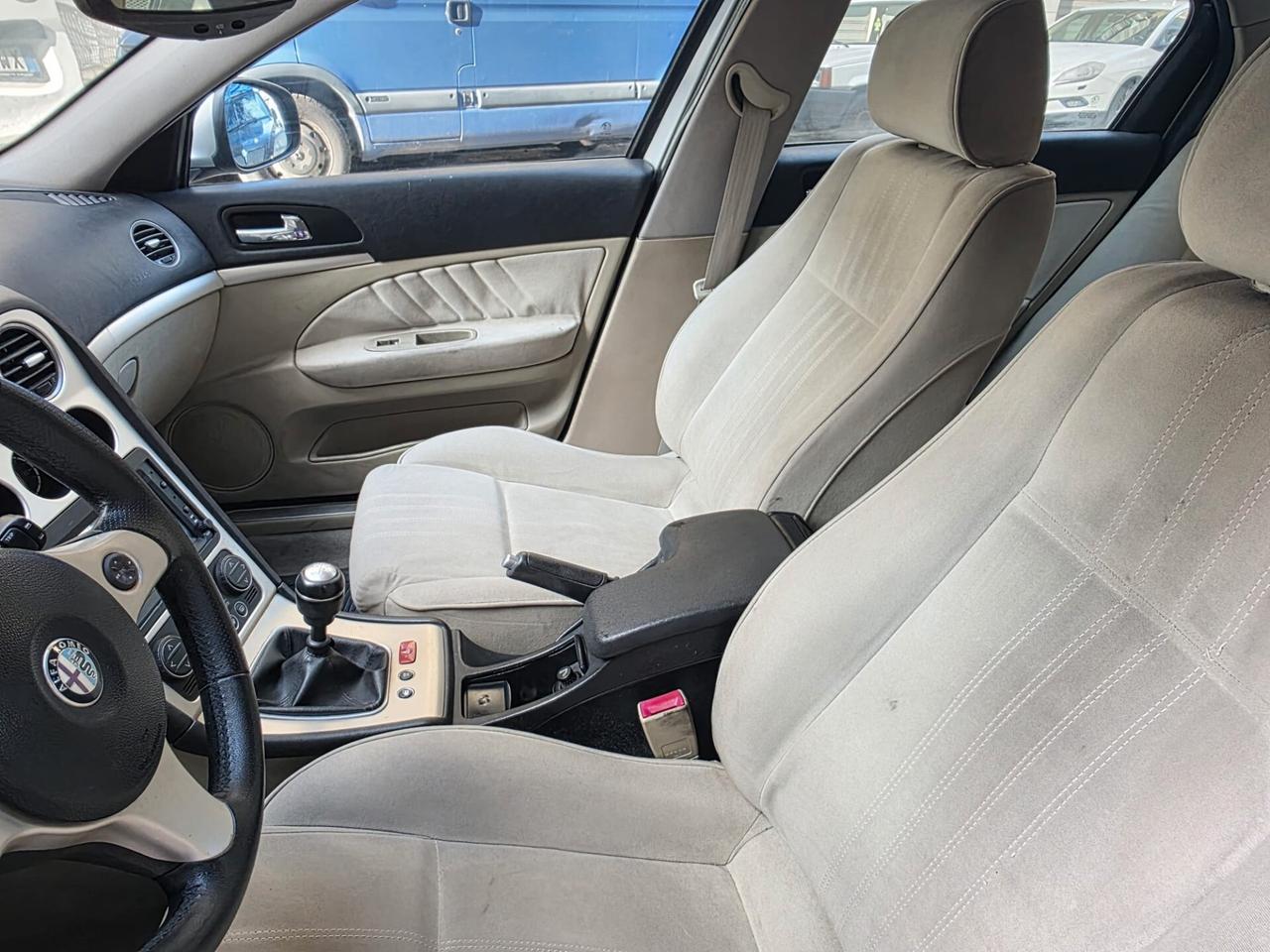 Alfa Romeo 159 1.9 JTDm 16V Progression