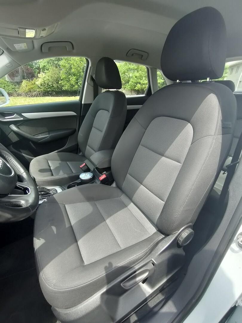 AUDI Q3 2.0 tdi Business 150cv s-tronic