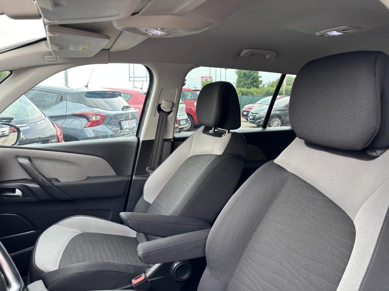 Citroen Grand C4 Picasso 7 posti Automatica Neopatentati