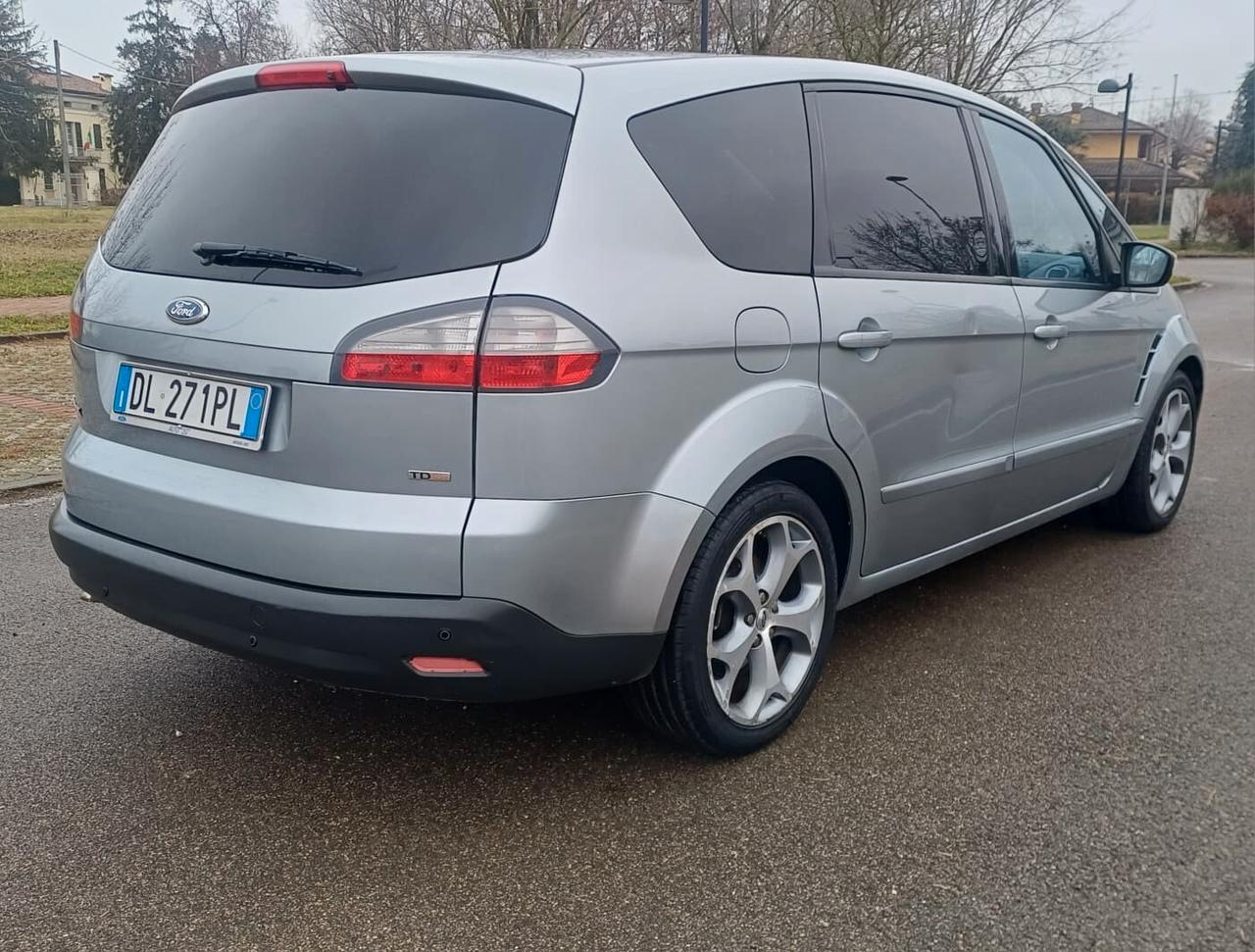 Ford S-Max 2.0 TDCi 130CV 6tr. Titanium DPF