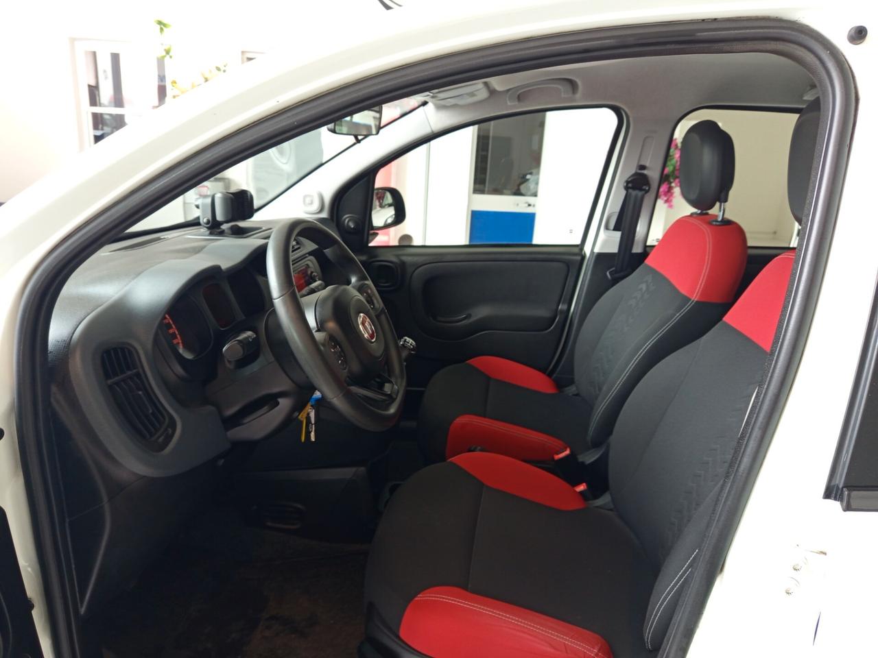 Fiat Panda 0.9 TwinAir Turbo Natural Power Lounge