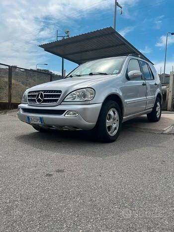 Mercedes-benz ML 270 ML 270 turbodiesel cat CDI SE Leather