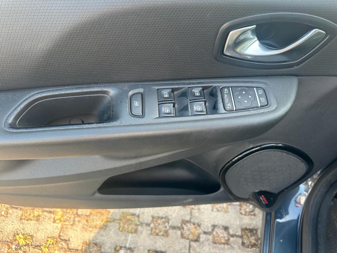 Renault Clio dCi 8V 90CV Start&Stop 5 porte Energy Intens-11/2016