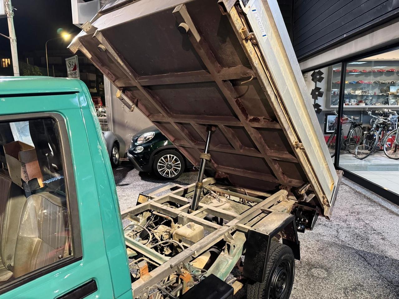 Piaggio PORTER RIBALTABILE CON MOTORE RIFATTO SOLO 35.000 KM