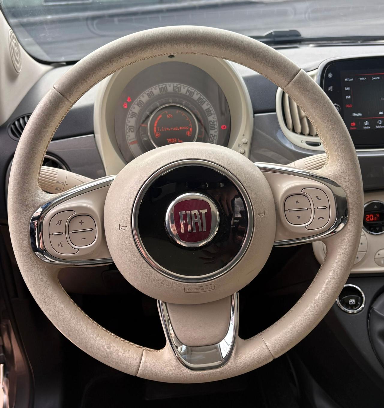 Fiat 500 1.0 Hybrid Dolcevita