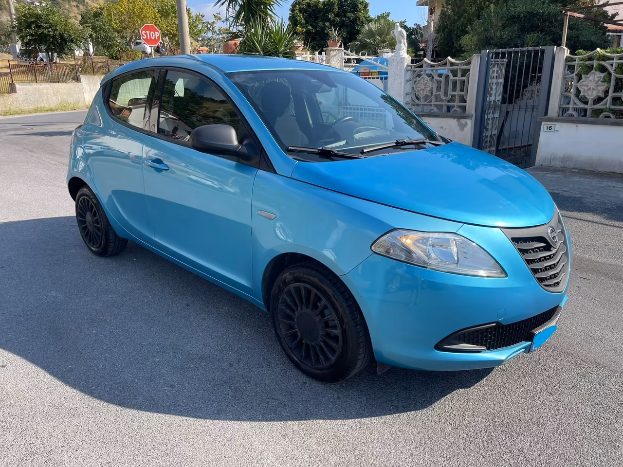 Lancia Ypsilon 1.3 MJT 16V 95 CV 5 porte S&S Elefantino