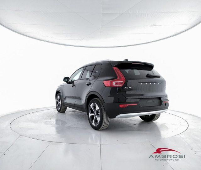 VOLVO XC40 B3 Mild hybrid Benzina Core