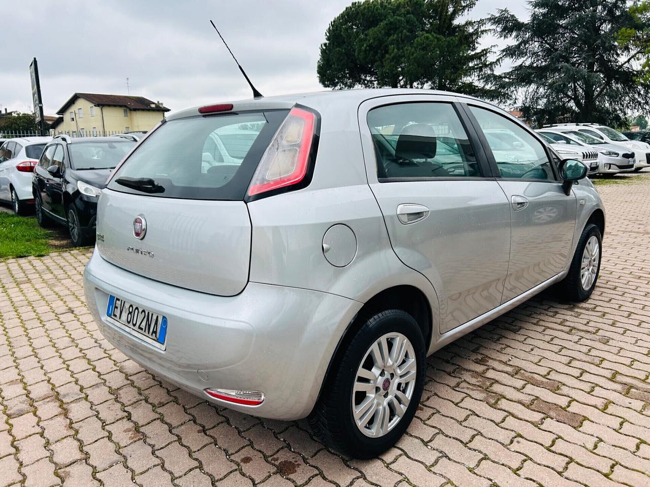 Fiat Punto 1.4 8V 5 porte Natural Power Lounge