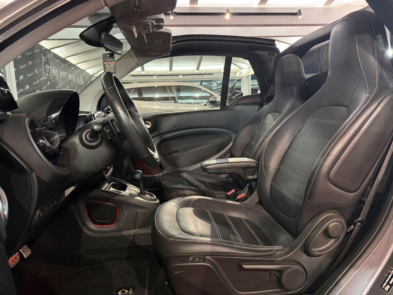 Smart fortwo cabrio 0.9 t Prime 90cv twinamic my18