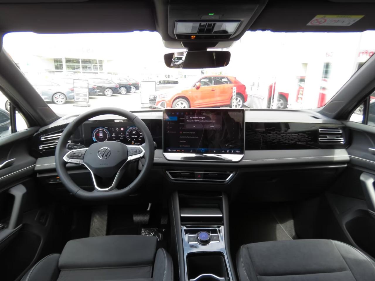 Volkswagen Tiguan 1.5 etsi Elegance 150cv dsg