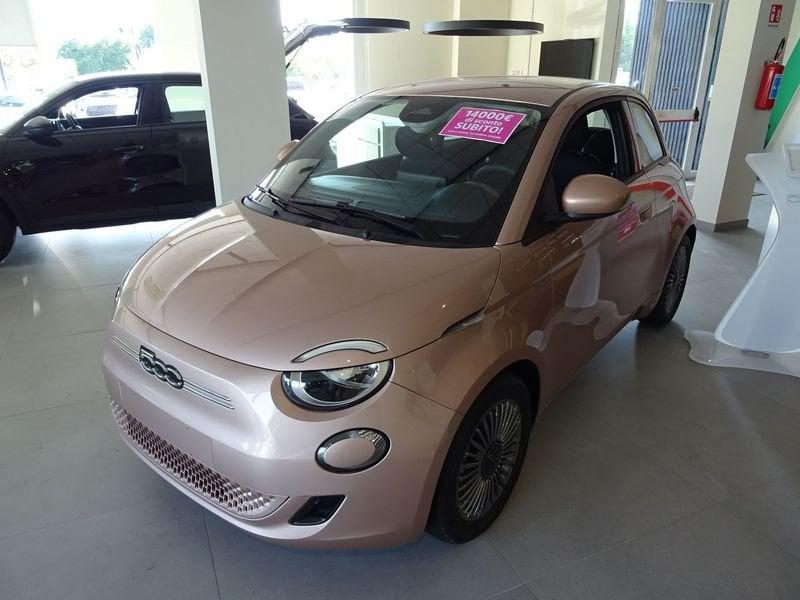 FIAT 500 500e Berlina 23,8 kWh