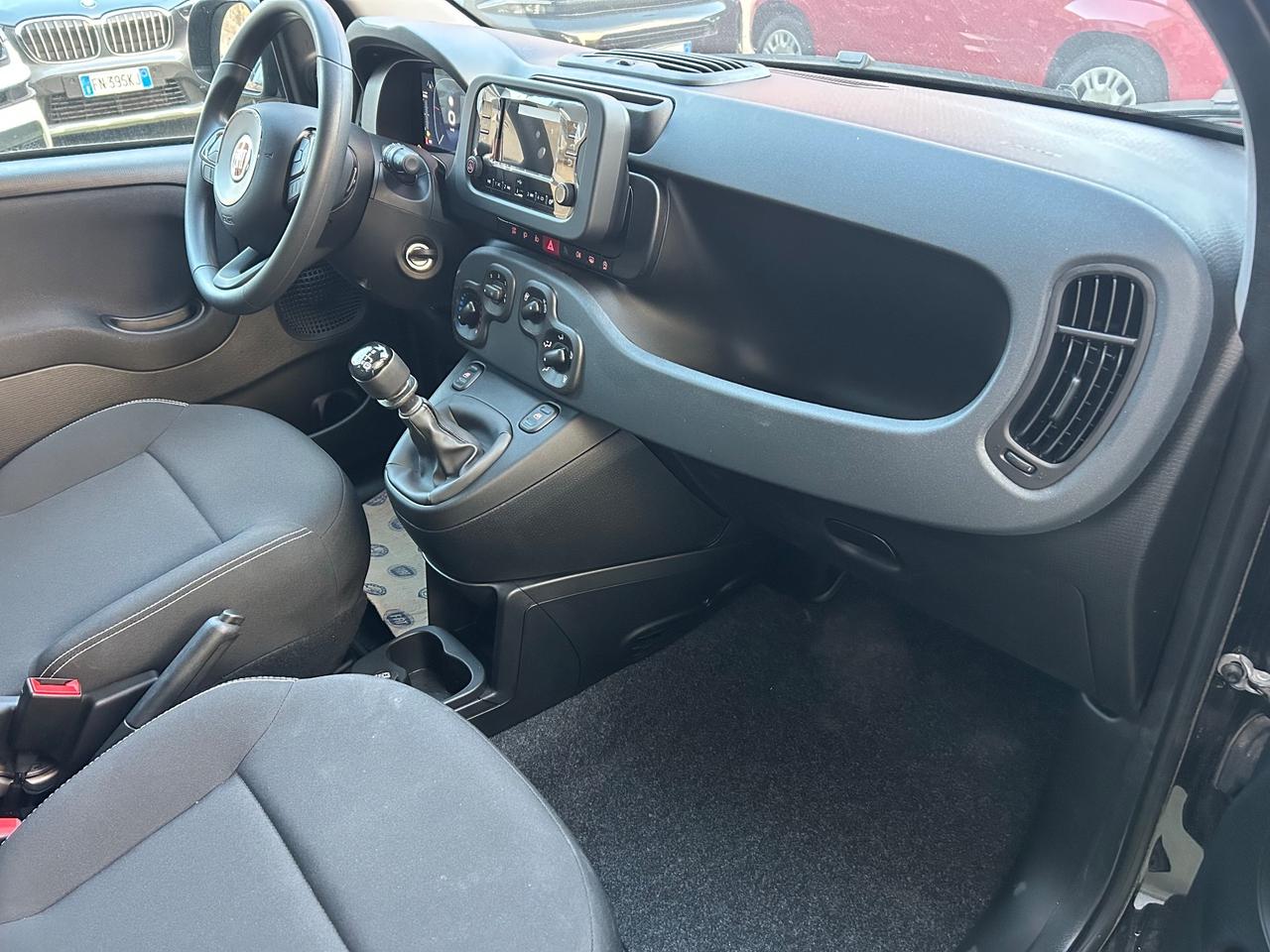 Fiat Panda New 1.0 FireFly S&S Hybrid KM0