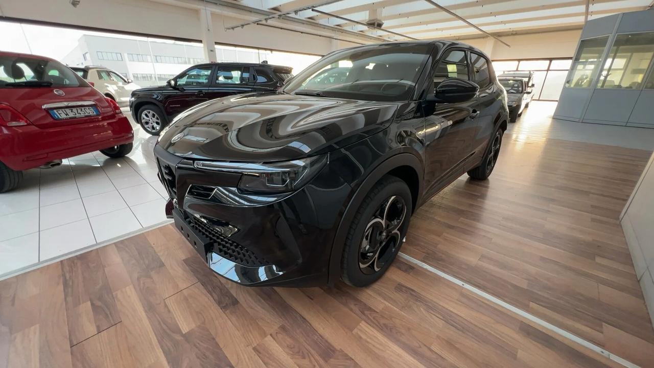 Alfa Romeo Junior 1.2 136 CV Hybrid eDCT6 Speciale