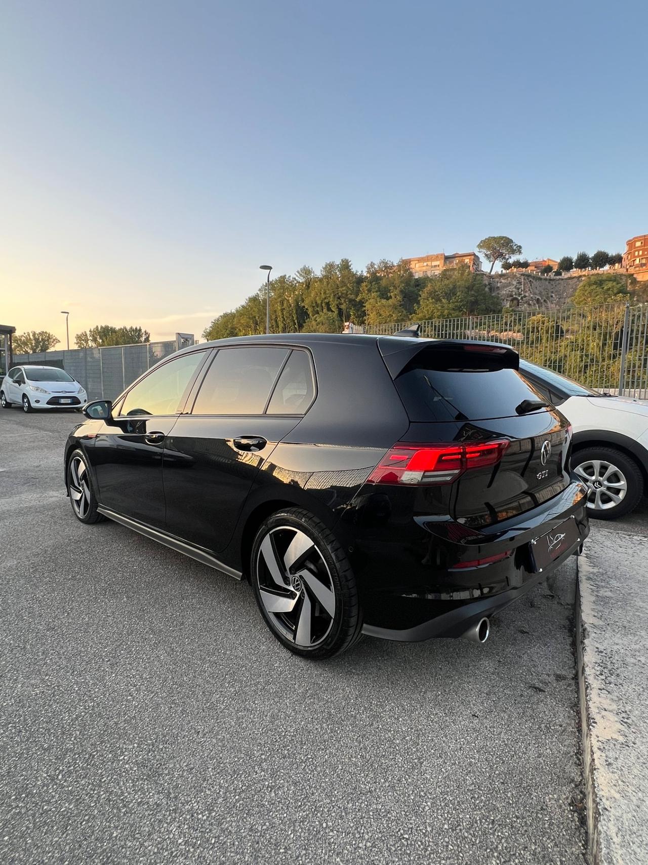 Volkswagen Golf GTI 2.0 TSI DSG