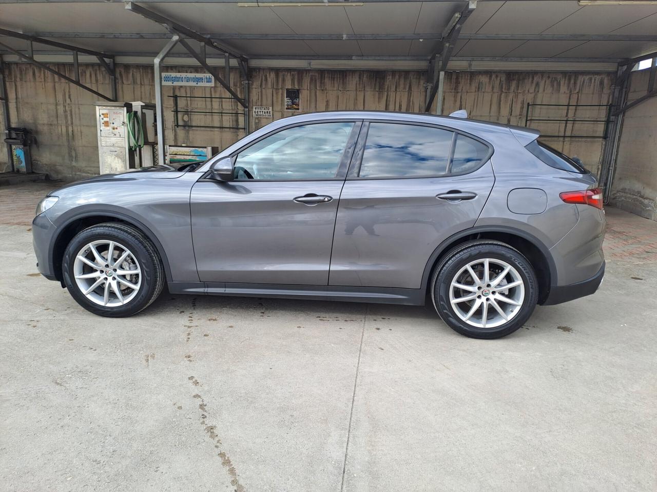 Alfa Romeo Stelvio 2.2 Turbodiesel 190 CV AT8 Q4 Executive