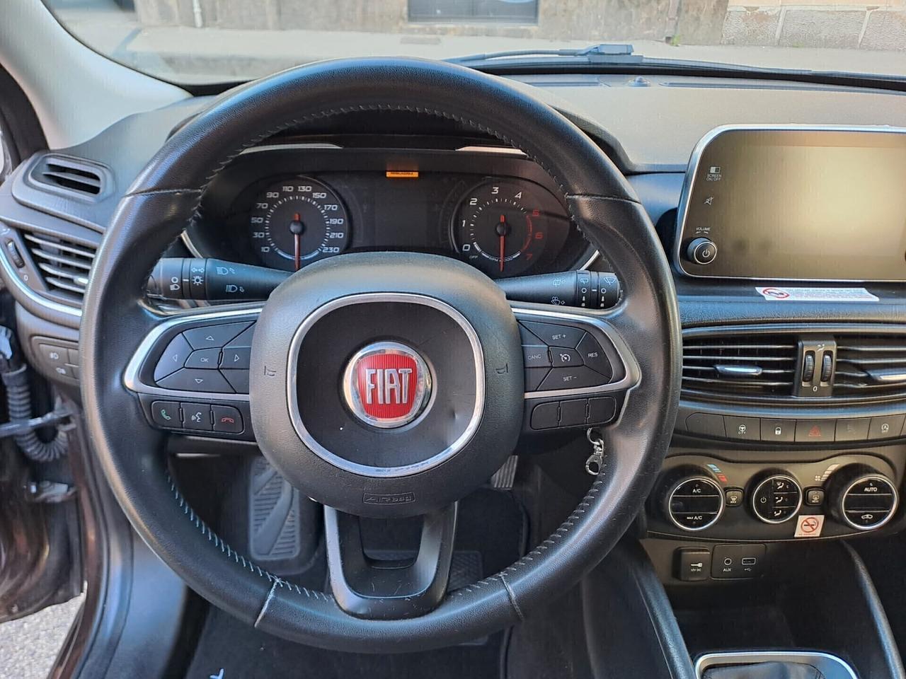 Fiat Tipo 1.6 Mjt Lounge tagliandata