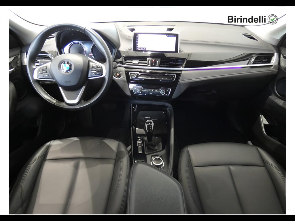 BMW X2 (F39) - X2 sDrive18d Business-X