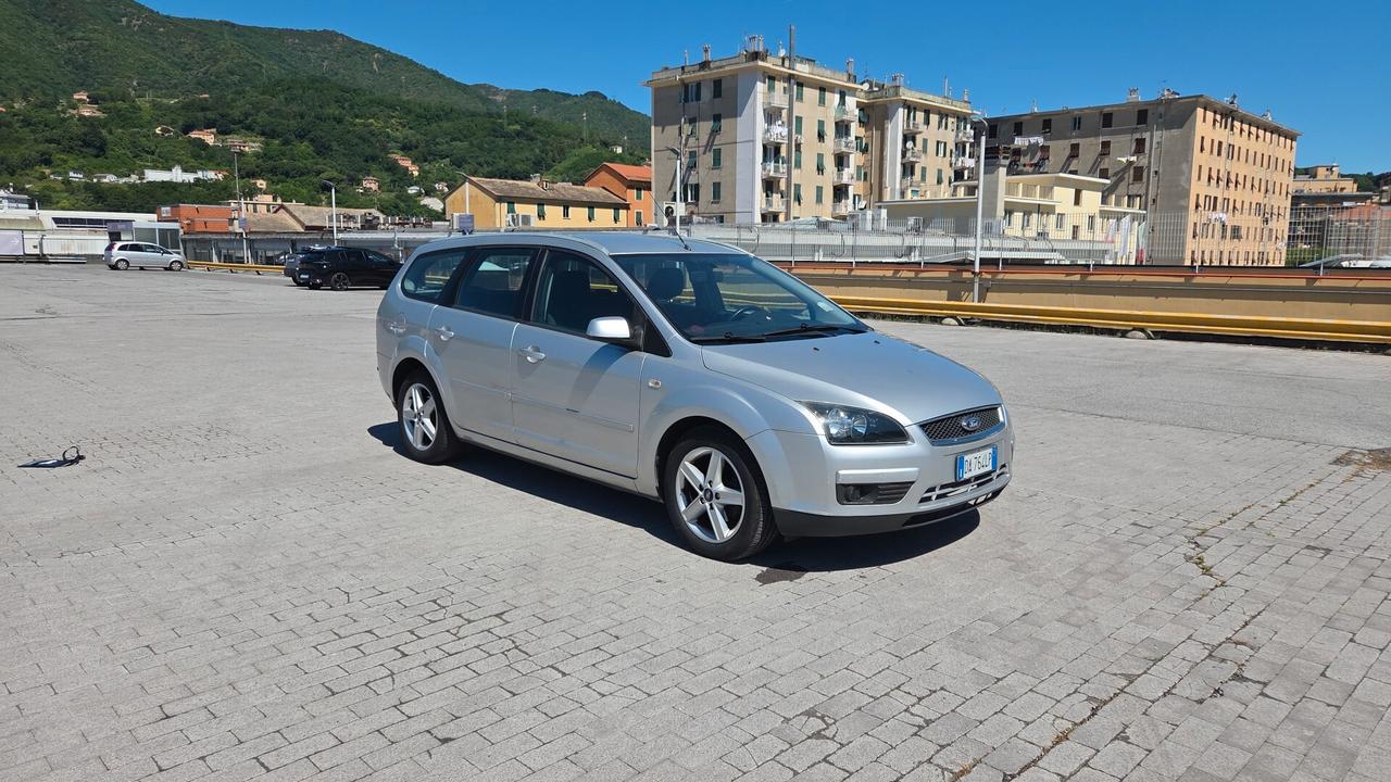 FORD FOCUS SW 1.6 TDCI – 154.000 KM – GARANZIA 12 MESI – € 2.3909