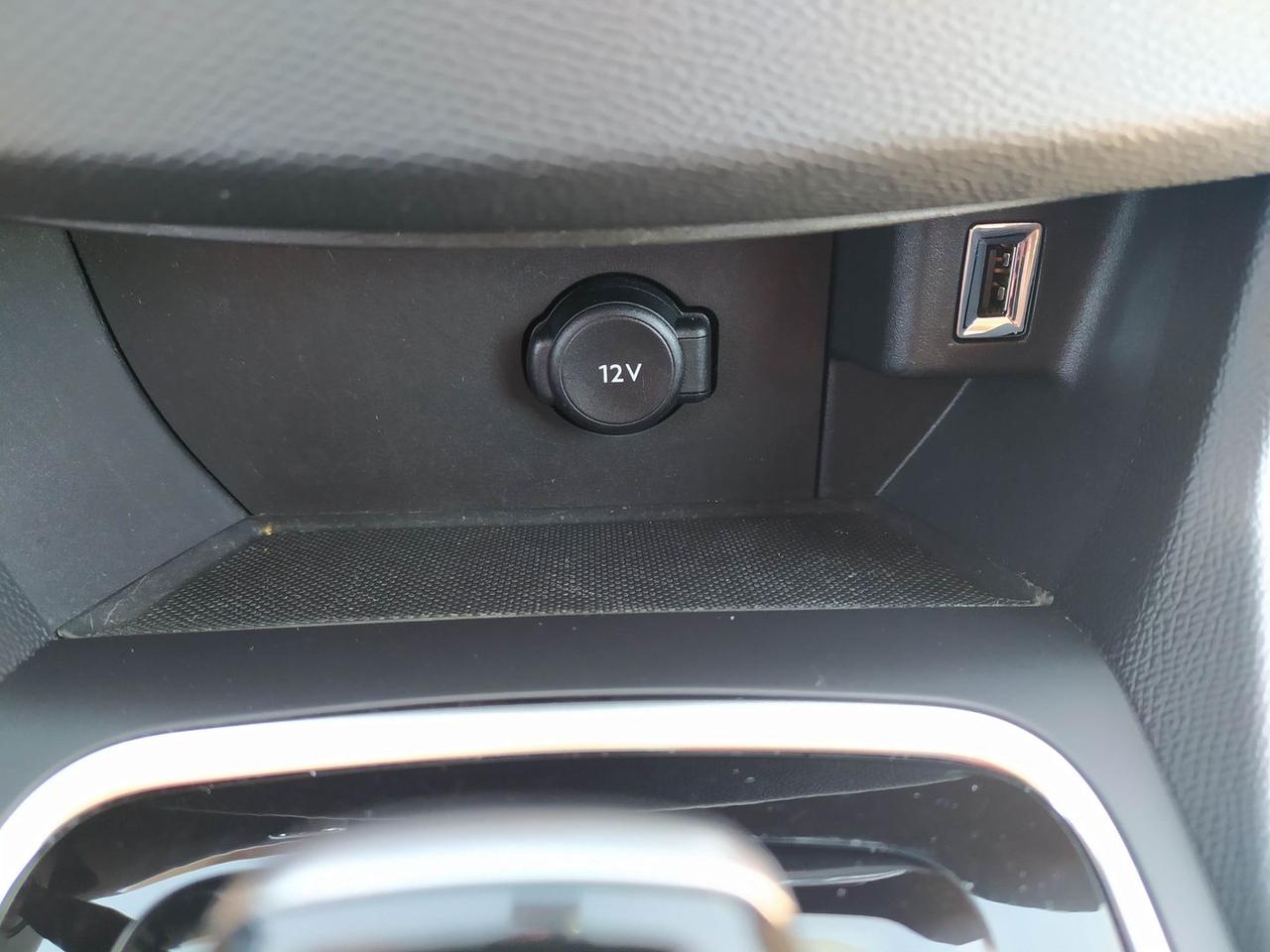Peugeot 308 Tech Edition 1.5 Blue HDI 130 #6400