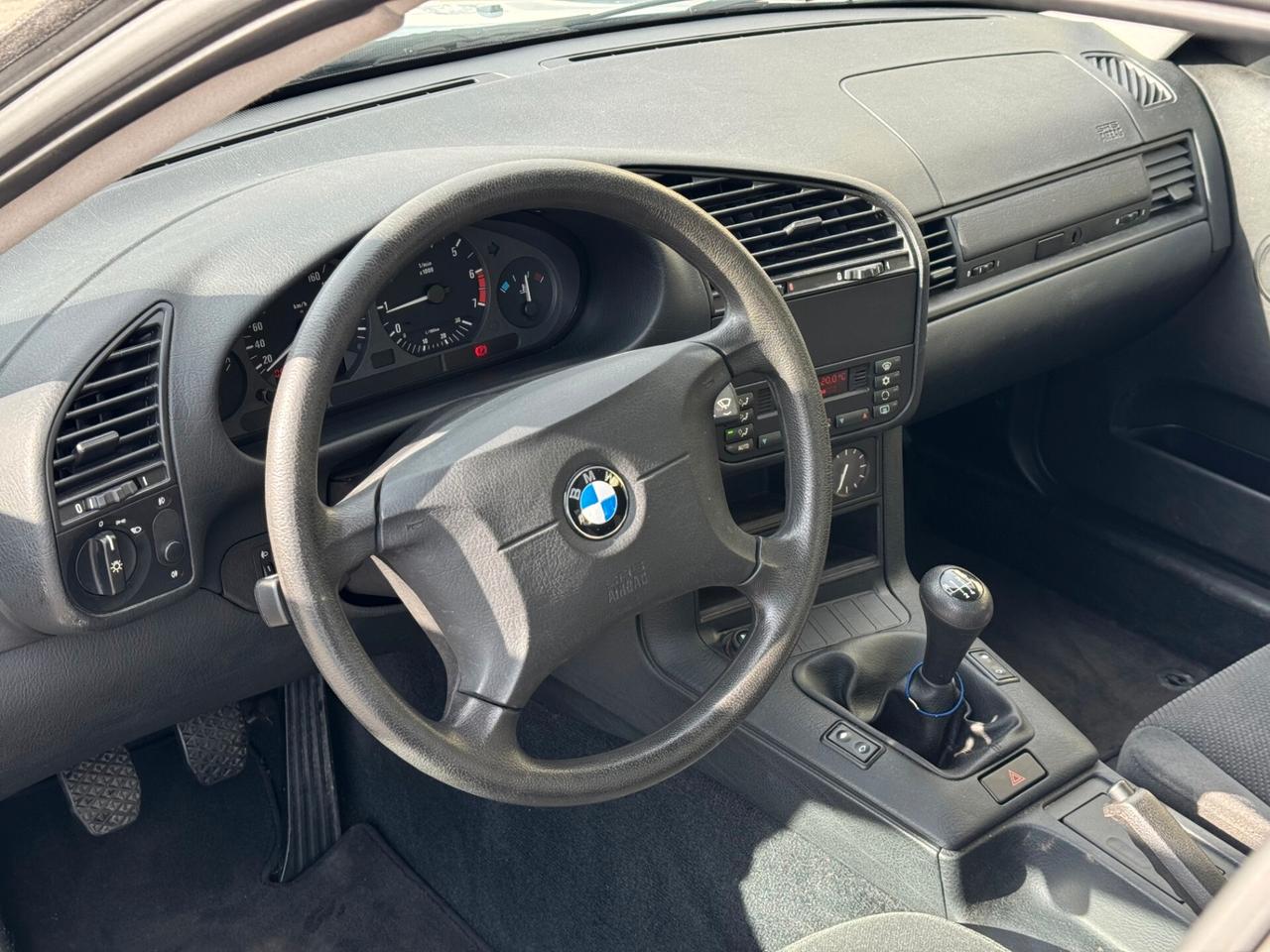BME 318i Serie 3 E36 UNICOPROPRIETARIO MANUALE