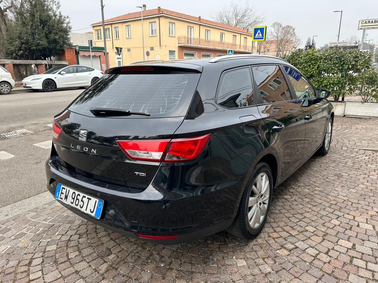 Seat Leon 1.6 TDI 105 CV ST Start/Stop Business NAVI