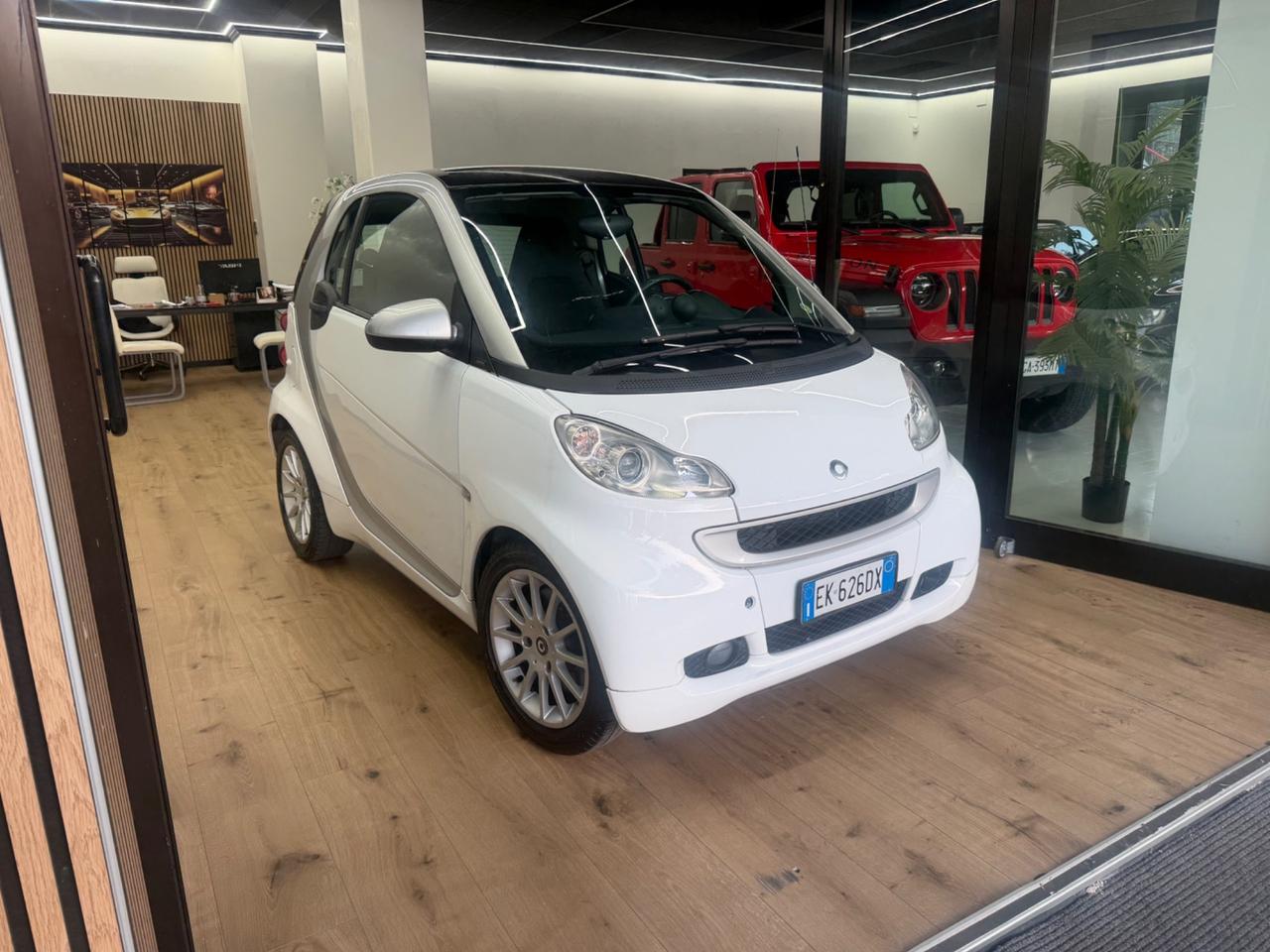 Smart ForTwo 800 40 kW coupé passion cdi