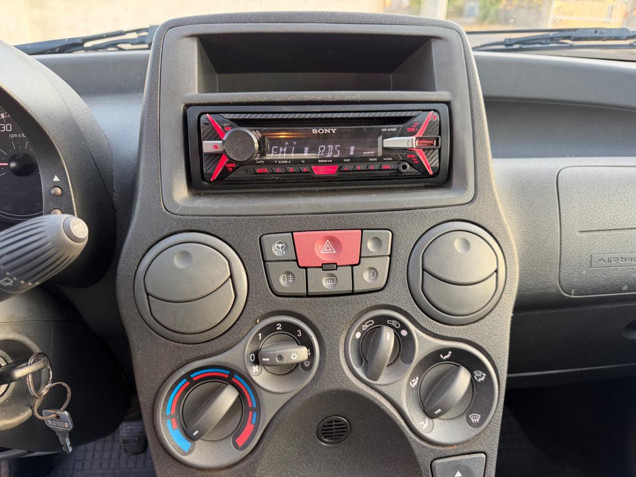 Fiat Panda 1.2 benzina 5 posti con clima