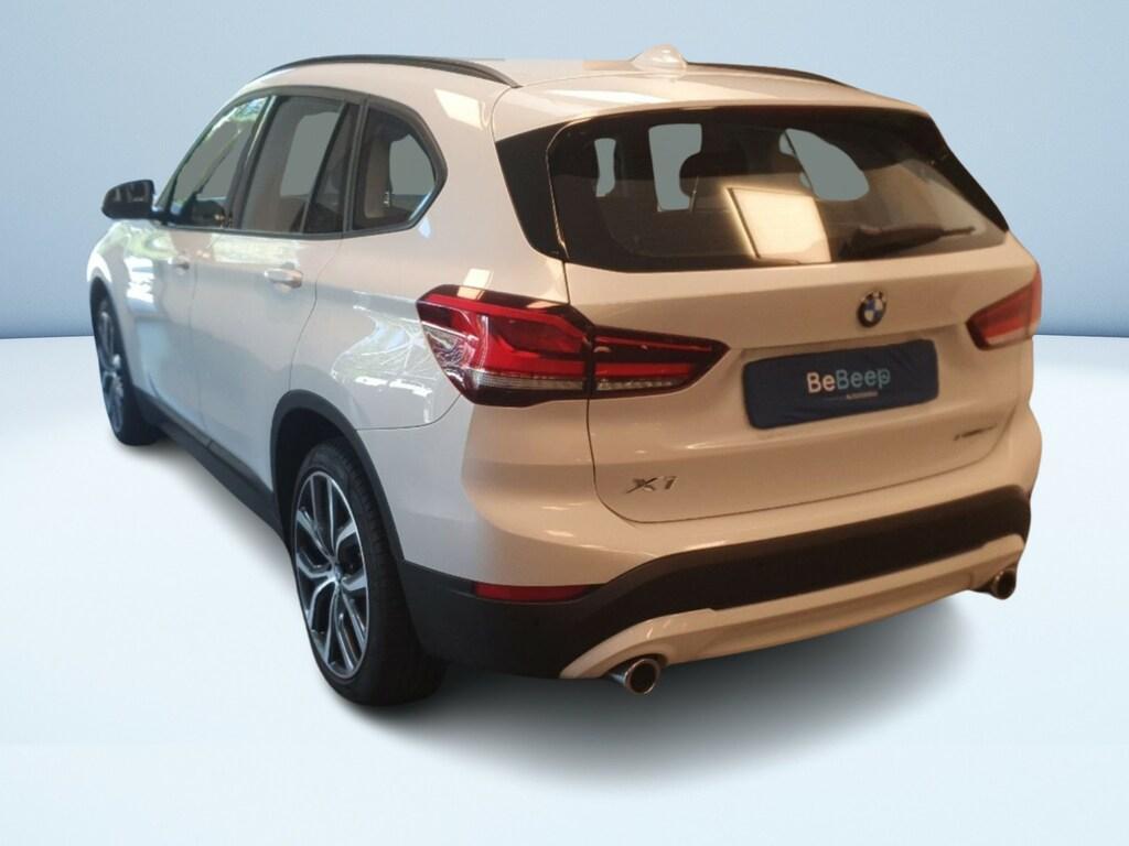 BMW X1 18 d Advantage xDrive