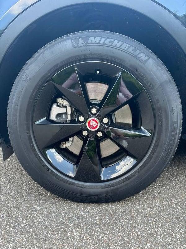 Jaguar E-Pace IVA DED. SERVICE JAGUAR - TOTAL BLACK 2.0D 163 CV
