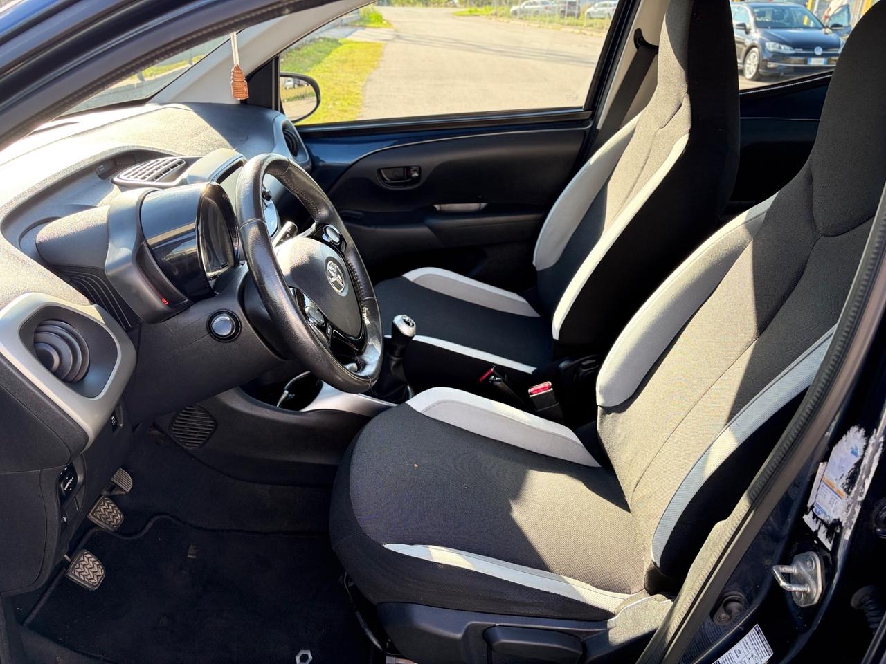 Toyota Aygo 1.0 benzina 2014 5 porte