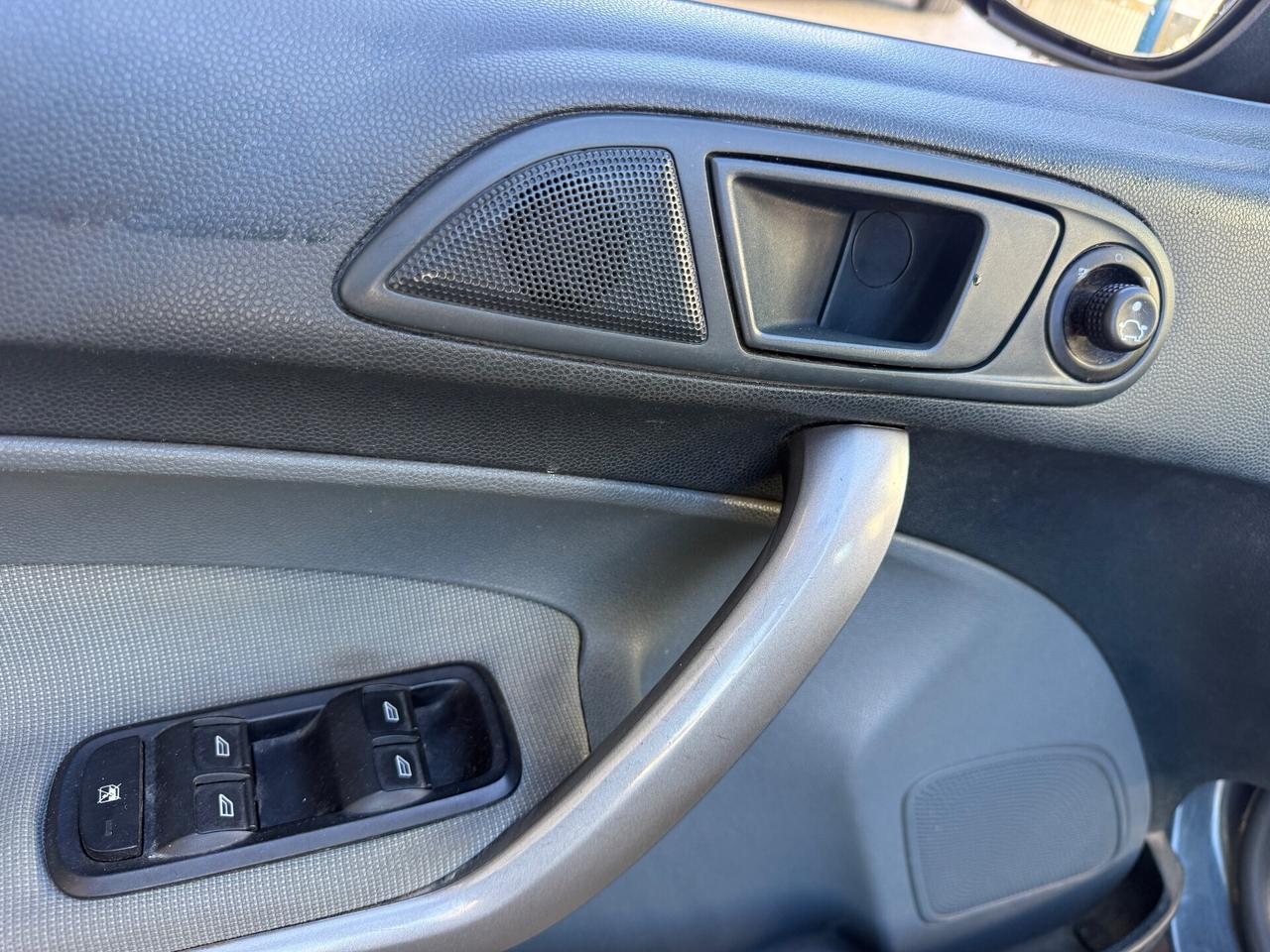 Ford Fiesta Diesel 1.4 TDCi NEOPATENTATi uniproprietario