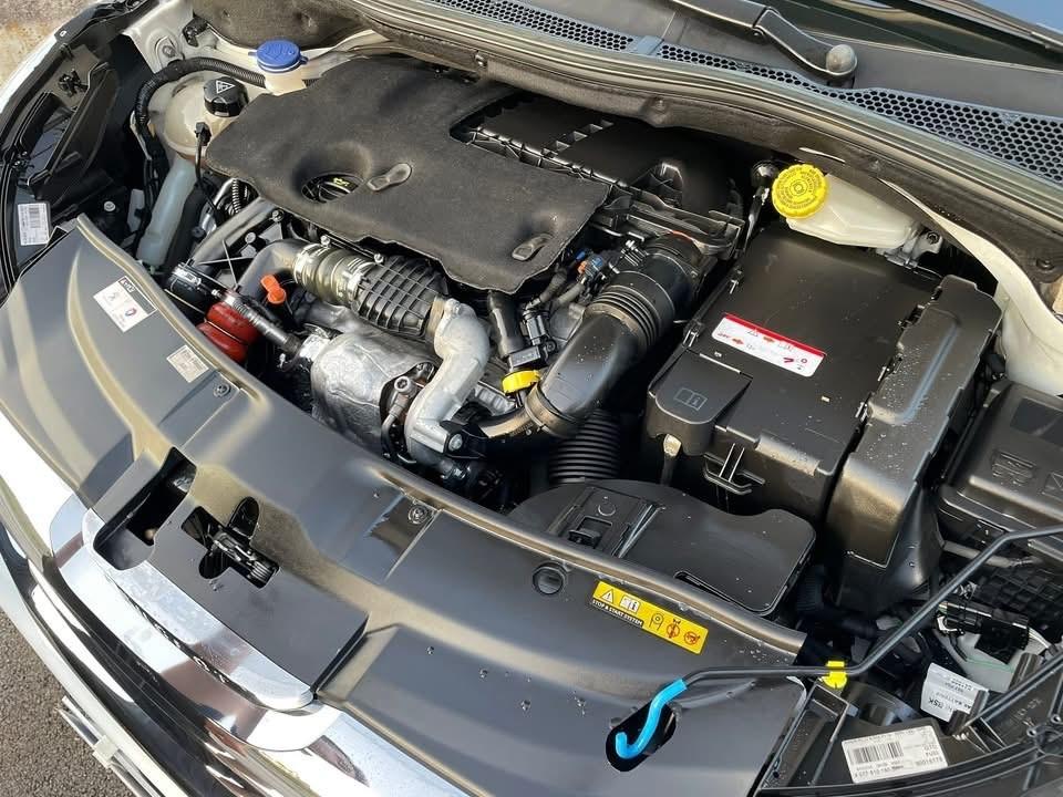 Peugeot 2008 1.6 e-HDi 92 CV Allure