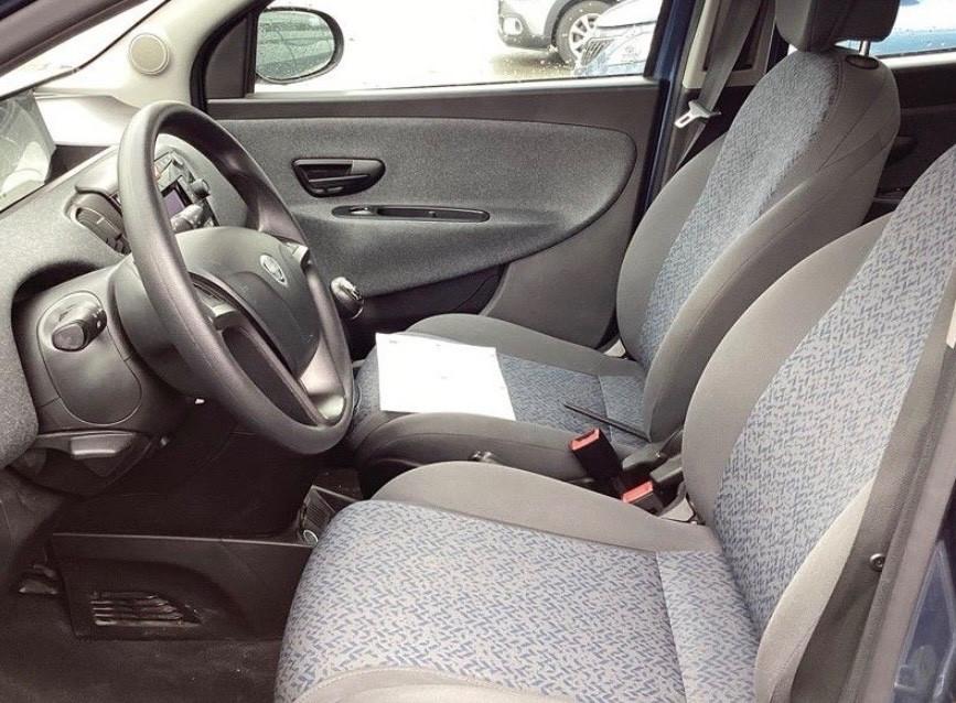 Lancia Ypsilon Silver Plus Hybrid 1.0 FireFly 70cv “IN ARRIVO”