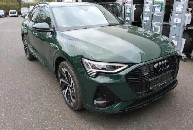 AUDI e-tron SPB 55 quattro S line edition
