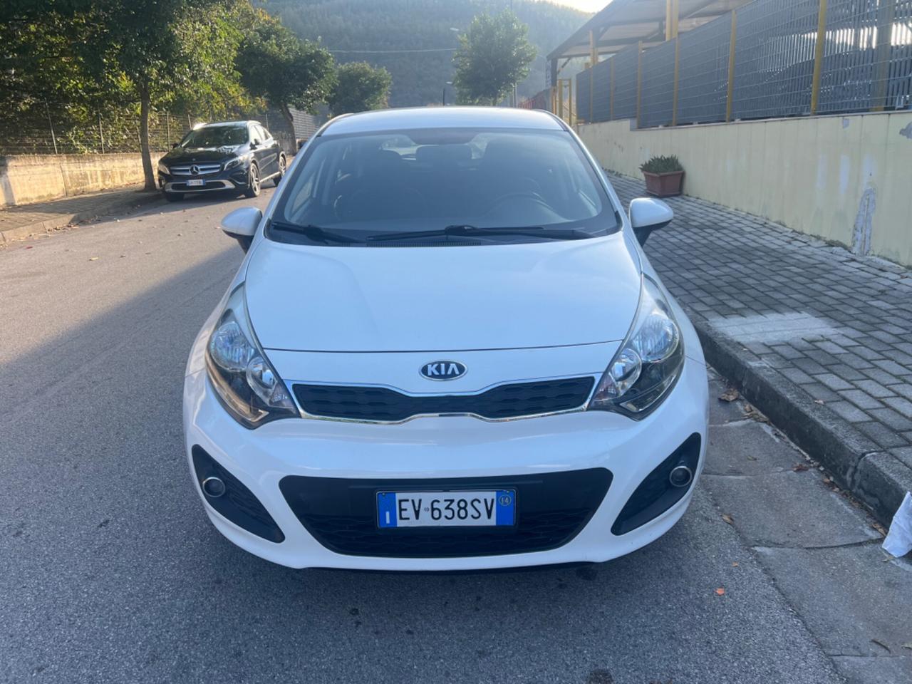 Kia Rio 1.2 CVVT 5p. Active 2014