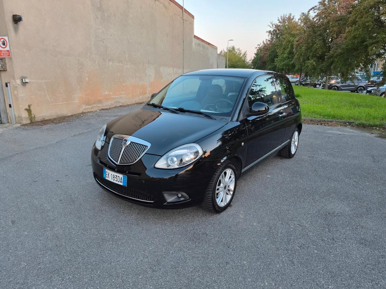 Lancia Ypsilon 1.2 69 CV Platinum