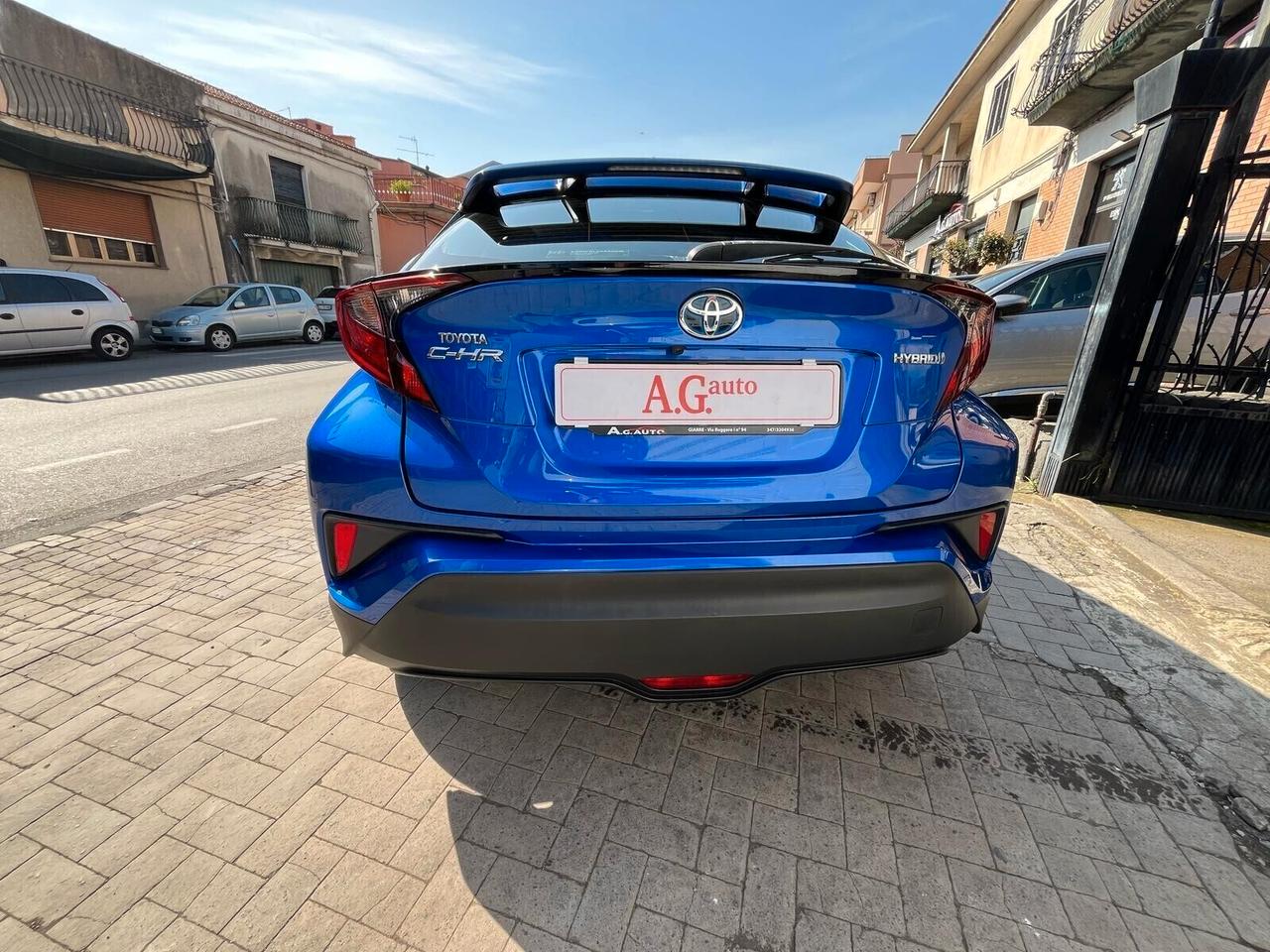 Toyota C-HR 1.8 Hybrid E-CVT Business