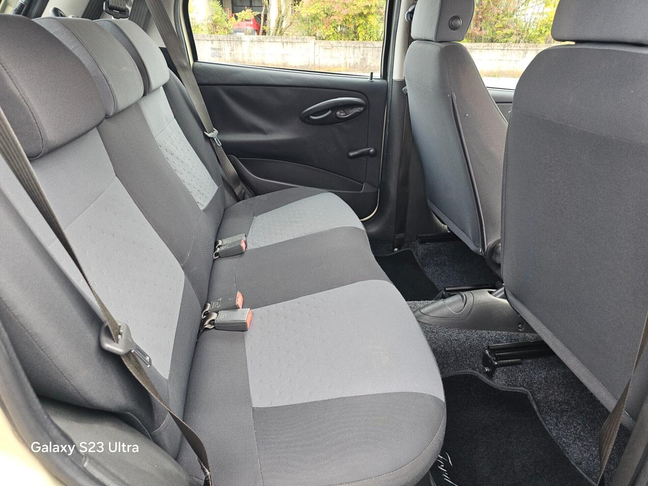 Fiat Punto 1.2 BENZINA UNICO PROPRIETARIO OK PER NEOPATENTATI