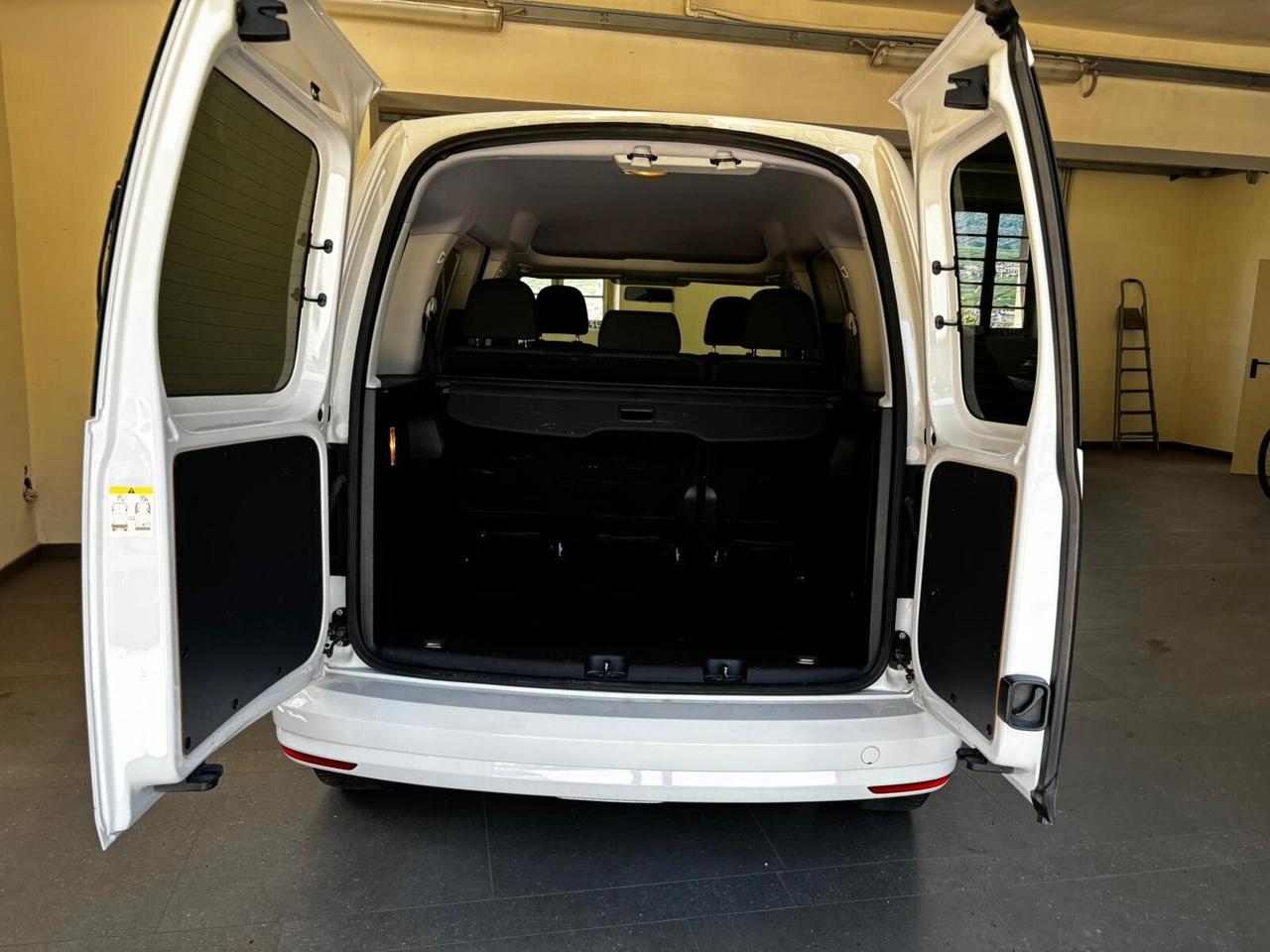 Volkswagen Caddy 4x4 2.0 TDI 122 CV 4MOTION Comfortline