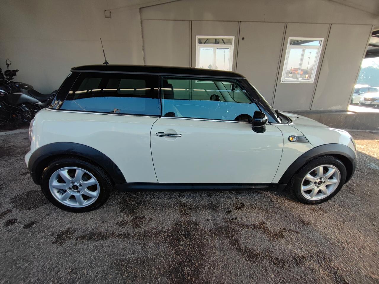 Mini 1.6 16V Cooper 50 Mayfair