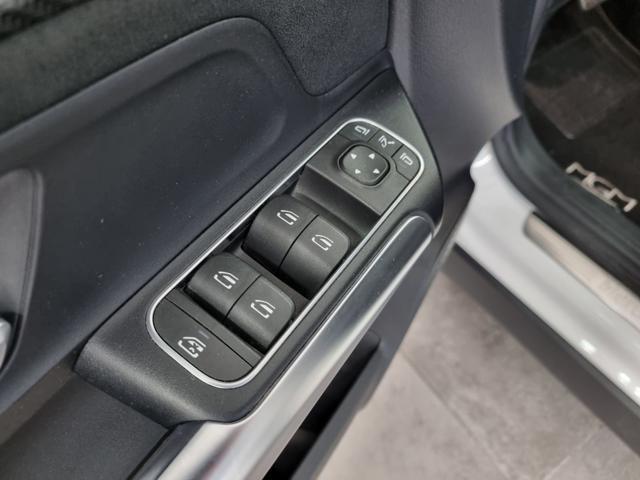 MERCEDES-BENZ GLA 200 d Automatic 4Matic Premium