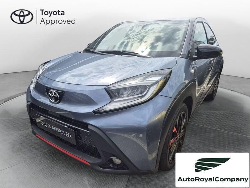 Toyota Aygo X 1.0B (72 CV) Undercover