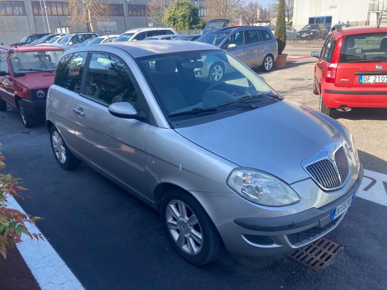 LANCIA YPSILON 1.2 BENZINA (MODELLO ORO)