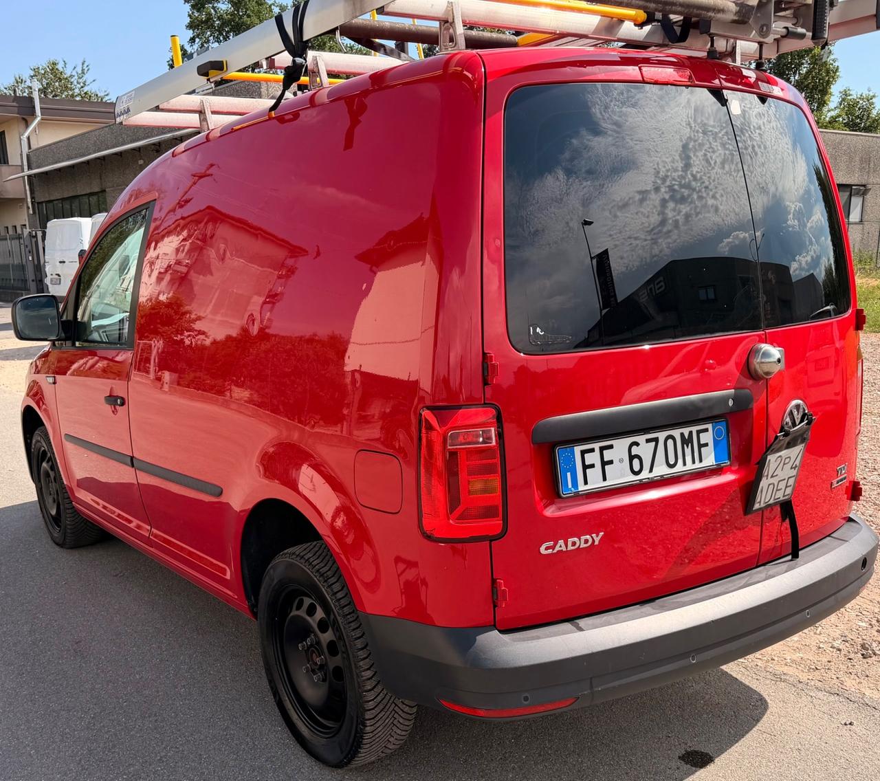 Volkswagen Caddy 2.0 TDI 122 CV